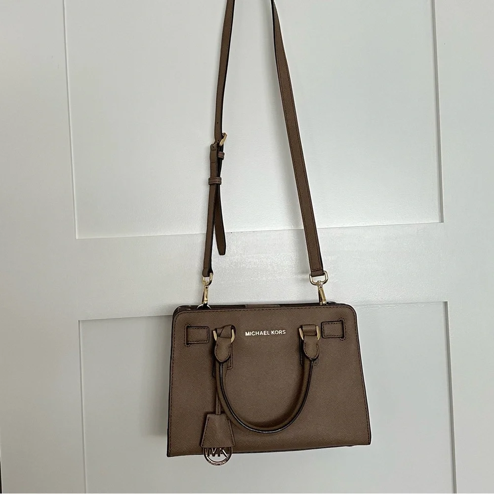 Michael Kors dillon dark Dune, small leather satchel taupe gold accents - Picture 3 of 10